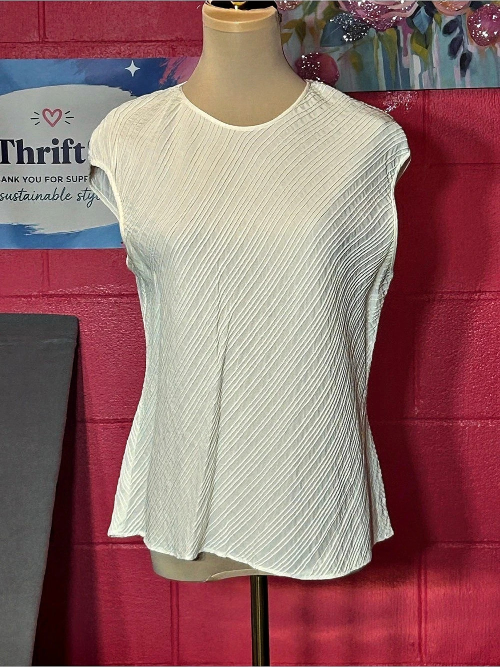 Jones New York Silk Textured Sleeveless Blouse in White Size 14
